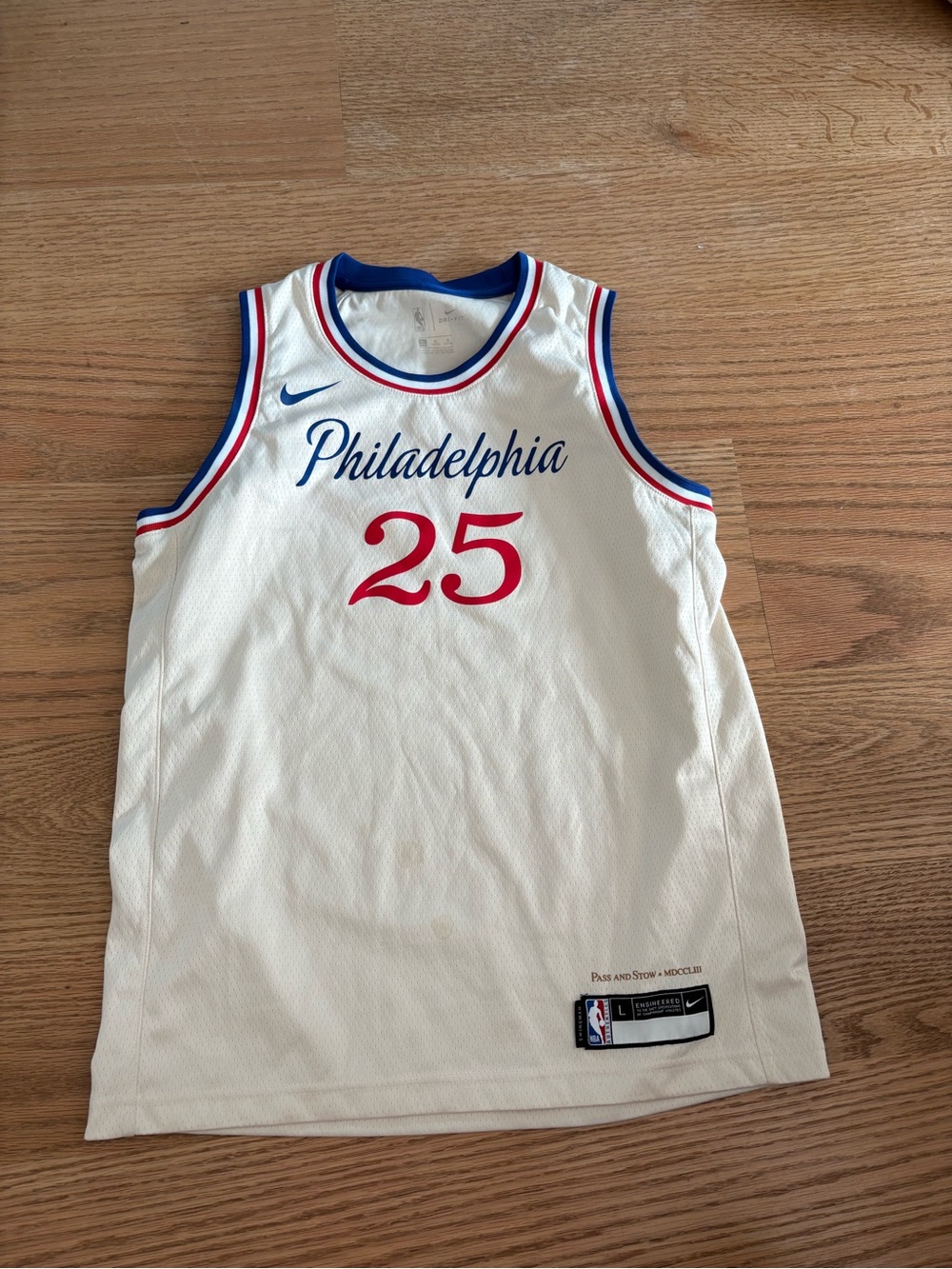 Philadelphia 76ers jersey